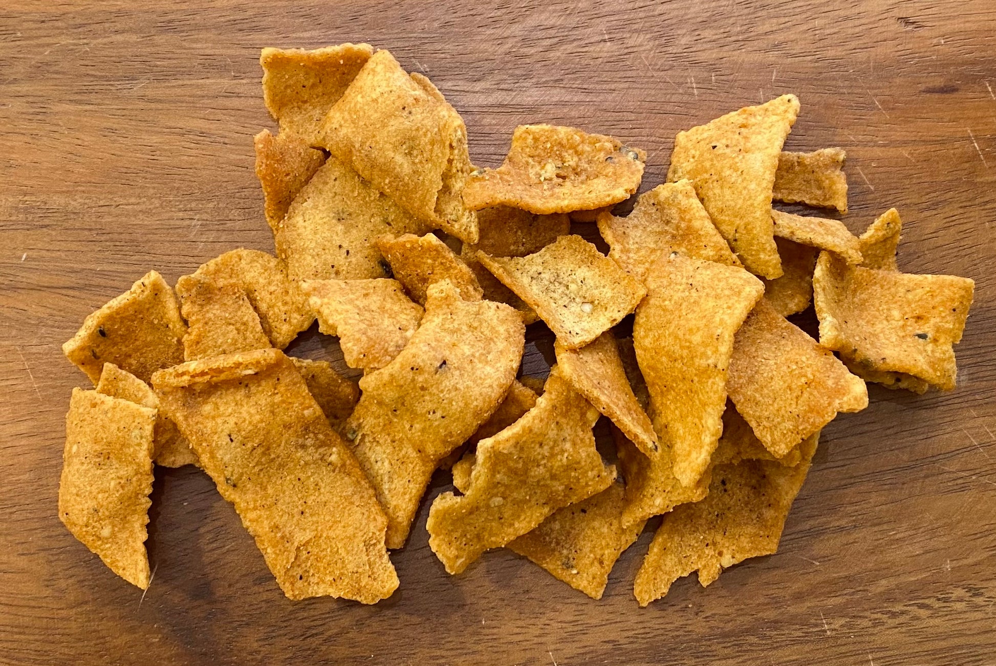 Chips épicées aux graines de chanvre - Salvialapepiteverte